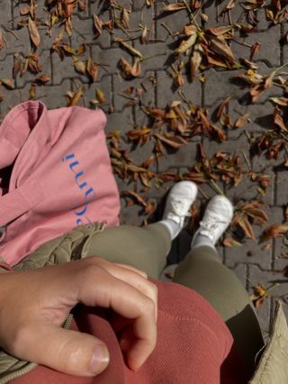 Dalsi nedele za nami 💕 tentokrat pohodova/odpocinkova, bez planu 👇🏻 1. Podzim, muj palec a taska na vsechno @medami.cz 2....